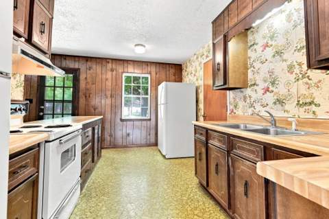 102 NW Cape Drive, Fort Walton Beach FL - photo 23 of 42