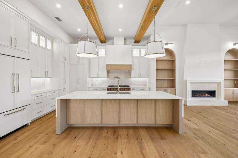 4 bedroom Detached Single Family at 3563 Preserve Drive, Burnt Pine, Miramar Beach — photo 3