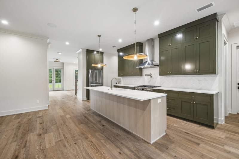 4 bedroom Detached Single Family at 43 Millstone Drive, Oak Grove at Eden's Landing, Point Washington — photo 5