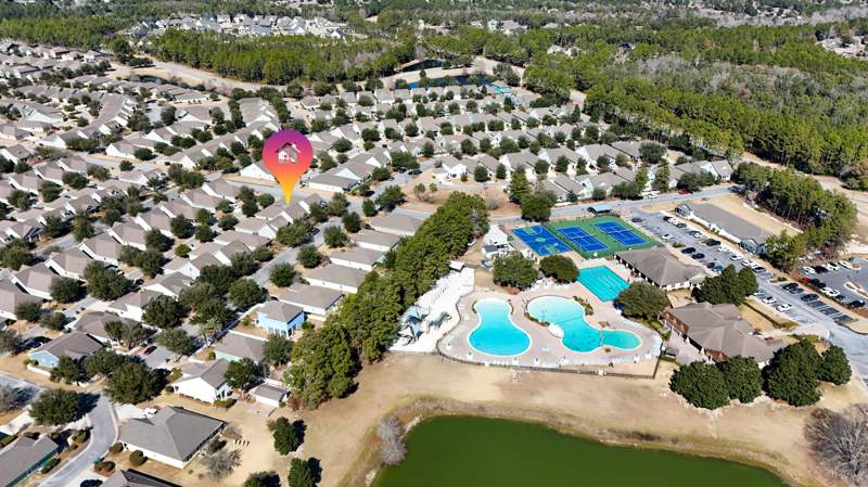 3 bedroom Detached Single Family at 426 Fanny Ann Way, Hammock Bay, Freeport — photo 2