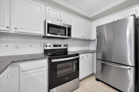 159 SE Brooks Street #Unit 305, Fort Walton Beach FL - photo 10 of 49