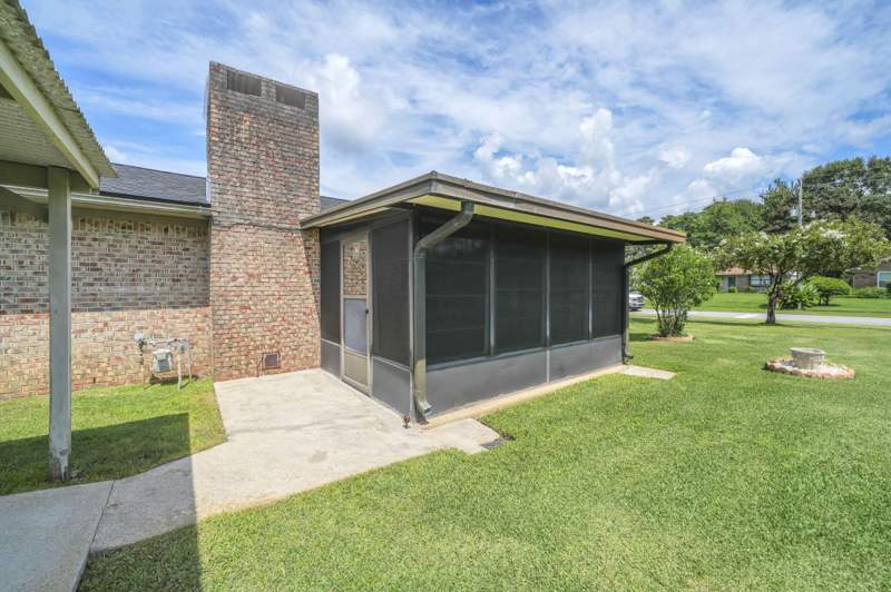 3 bedroom Detached Single Family at 88 Schooner Lane, Port Dixie S1/2 Of Lots 12 13, 14-Blk, Shalimar — photo 5