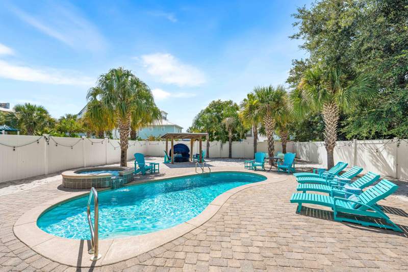 6 bedroom Detached Single Family at 98 Woodward Street, Crystal Beach, Destin — photo 4