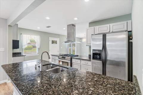 213 Newcastle Drive, Fort Walton Beach FL - photo 21 of 51
