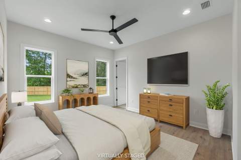 586 Tulip Tree Way, Niceville FL - photo 18 of 25