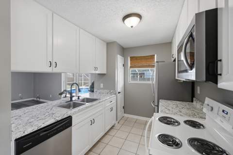 1130 Coral Drive, Niceville FL - photo 17 of 77