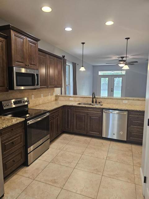 923B NW Central Avenue, Fort Walton Beach FL - photo 12 of 31
