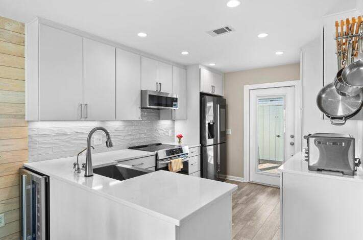 3 bedroom Detached Single Family at 457 Linkside Place, Linkside Village Unit 1, Miramar Beach — photo 5