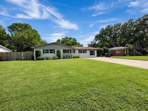 124 NW Sotir Street, Fort Walton Beach FL - photo 8 of 51