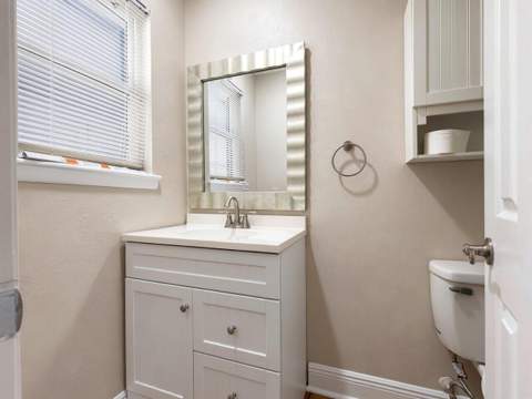 124 NW Sotir Street, Fort Walton Beach FL - photo 11 of 51