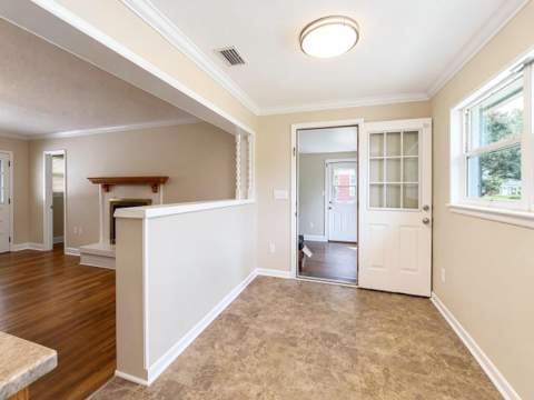 124 NW Sotir Street, Fort Walton Beach FL - photo 17 of 51