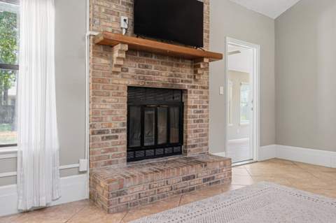 921 Nutmeg Avenue, Niceville FL - photo 10 of 38