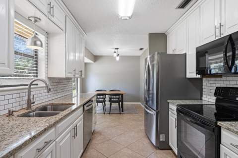 921 Nutmeg Avenue, Niceville FL - photo 14 of 38