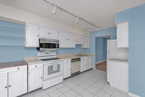 1000 Bay Drive #529, Niceville FL - photo 14 of 36
