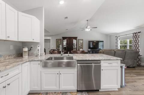 1092 Ten Lake Drive, DeFuniak Springs FL - photo 12 of 47