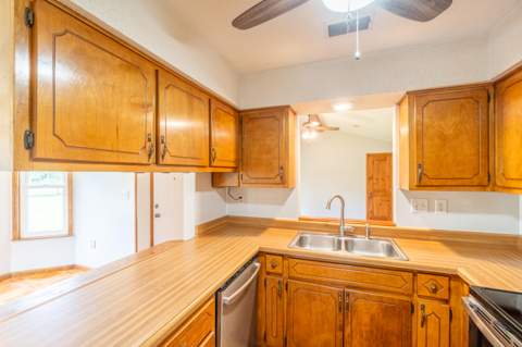324 John King Road, Crestview FL - photo 10 of 34
