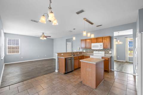 504 Boulder Street, Crestview FL - photo 12 of 48