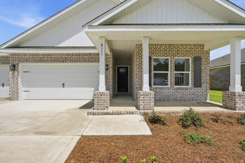 4 bedroom Detached Single Family at 6155 Mildred's Way, Southern Charm, Crestview — photo 3