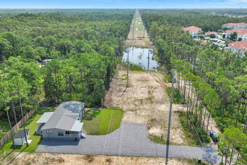 3 bedroom Manufactured Home at 133 W Hewett Lodge Lane, Santa Rosa Beach, Santa Rosa Beach — photo 2