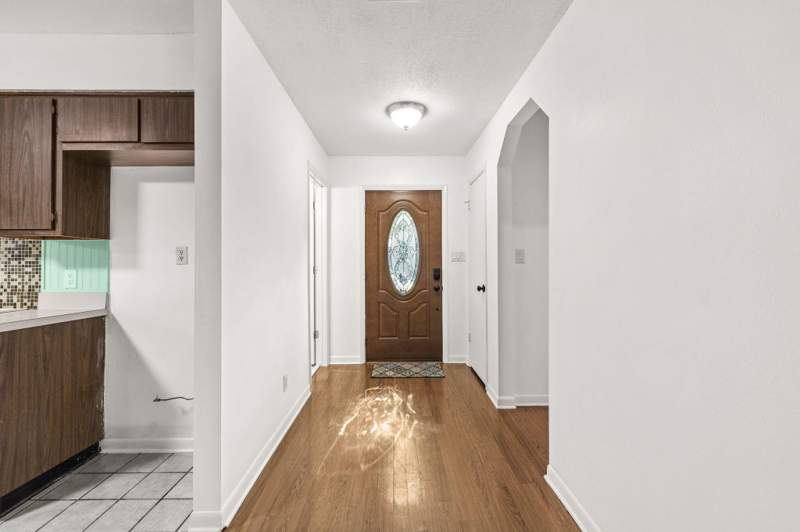2 bedroom Townhouse at 956 Mcfarlan Avenue, Shangra Woods, Fort Walton Beach — photo 5