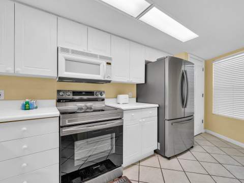 895 Santa Rosa Boulevard #707, Fort Walton Beach FL - photo 9 of 34