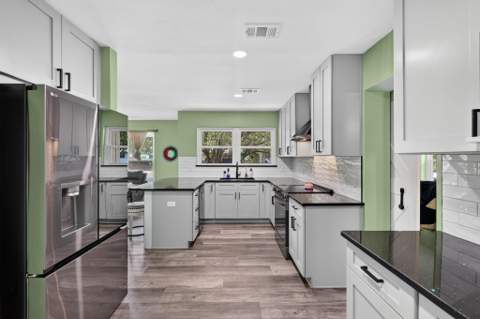 227 SW Coral Drive, Fort Walton Beach FL - photo 22 of 49