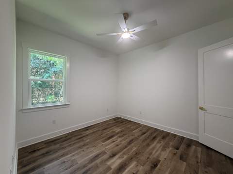 241 Grandview Avenue, Valparaiso FL - photo 15 of 34