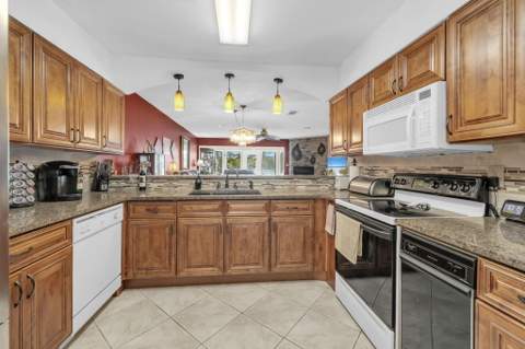 204 Regatta Drive, Niceville FL - photo 22 of 55
