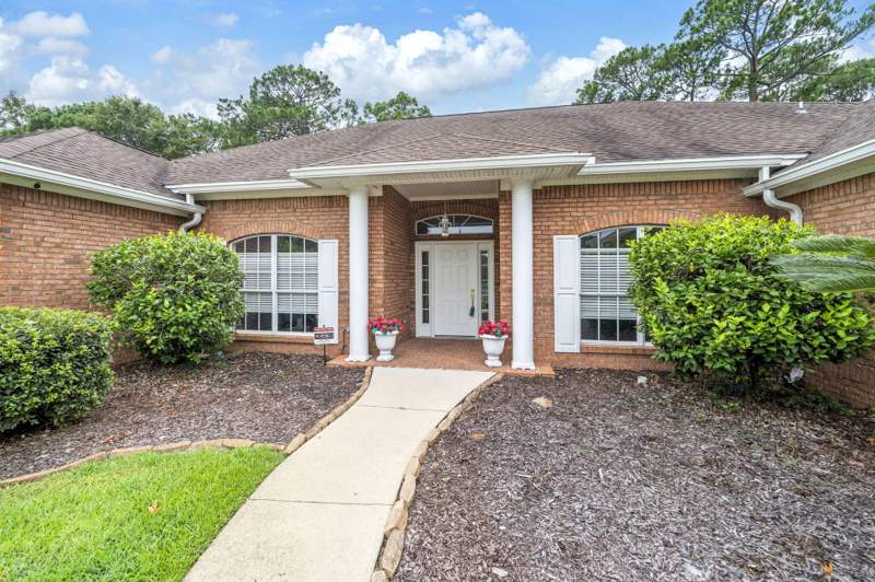 3 bedroom Detached Single Family at 1520 Glenlake Circle, GLENLAKE PH 1, Niceville — photo 4