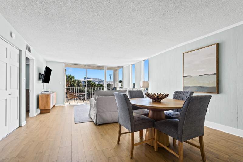 2 bedroom Condominium at 30 Moreno Point Road #206B, Dolphin Point Condo, Destin — photo 3