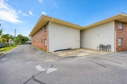 315 Bream Avenue #106, Fort Walton Beach FL - photo 6 of 33