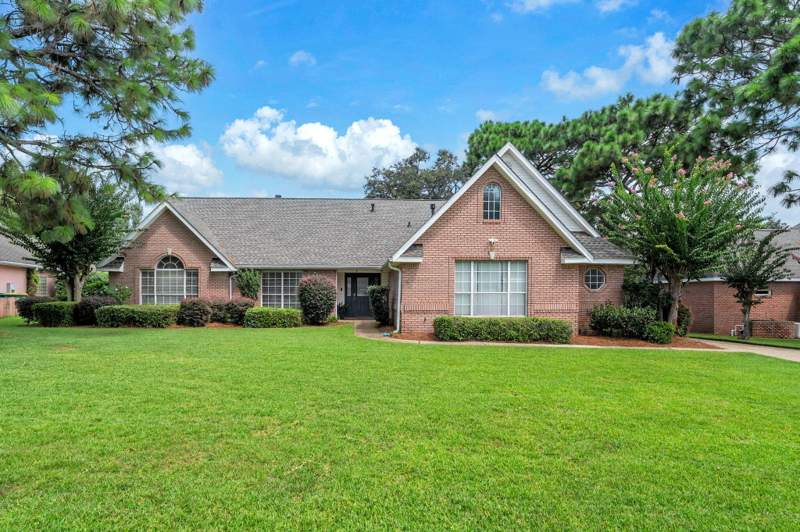 4 bedroom Detached Single Family at 928 The Masters Boulevard, Links At Shalimar Pointe, Shalimar — photo 5
