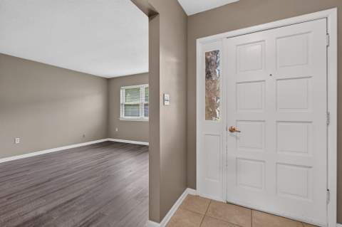 30 Walnut Avenue, Shalimar FL - photo 8 of 48