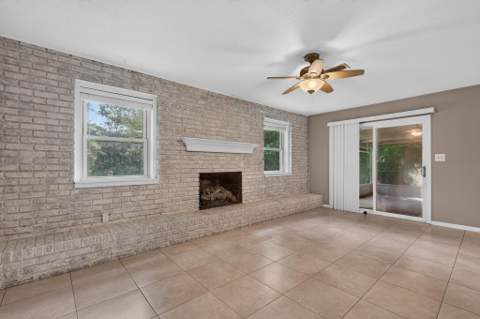 30 Walnut Avenue, Shalimar FL - photo 21 of 48