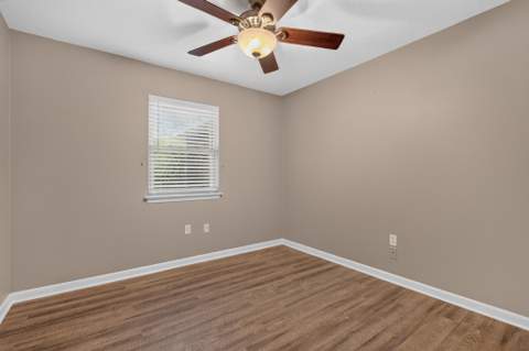 30 Walnut Avenue, Shalimar FL - photo 23 of 48
