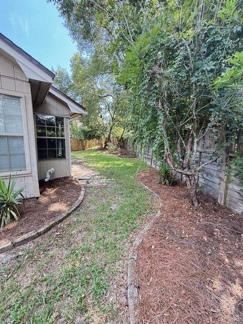 1305 Ariel Court, Fort Walton Beach FL - photo 14 of 23