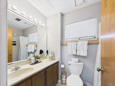 300 Yacht Club Drive #15, Niceville FL - photo 12 of 33