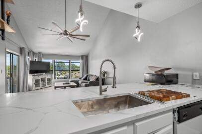300 Yacht Club Drive #15, Niceville FL - photo 17 of 33