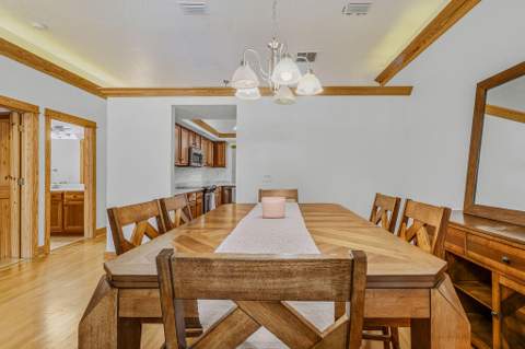 205 SE Alconese Avenue, Fort Walton Beach FL - photo 9 of 47