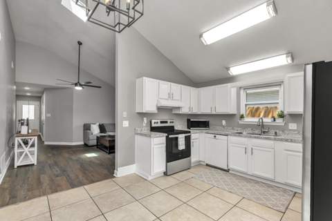 910 Linden Avenue, Niceville FL - photo 12 of 34