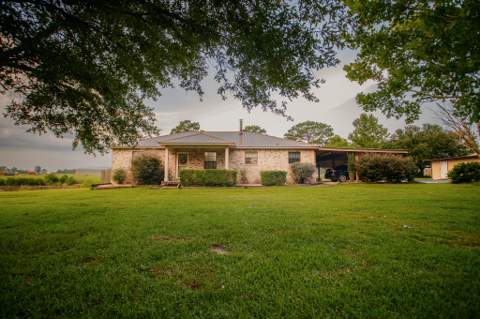 8416 Ludlam Road, Laurel Hill FL - photo 9 of 50