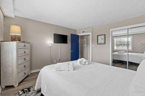885 Santa Rosa Boulevard #101, Fort Walton Beach FL - photo 11 of 42