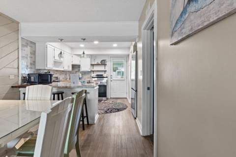 885 Santa Rosa Boulevard #101, Fort Walton Beach FL - photo 15 of 42