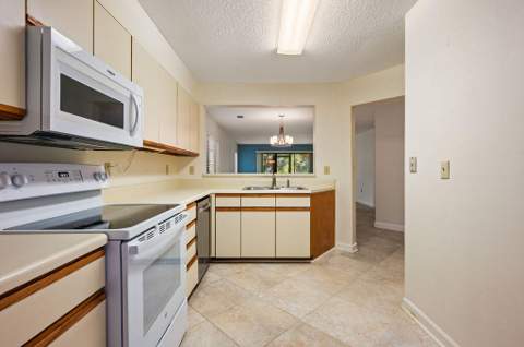 101 Southlake Court #101, Niceville FL - photo 18 of 67