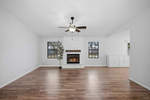 1134 Rhonda Drive, Niceville FL - photo 8 of 87