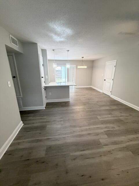 4 bedroom Detached Single Family at 13 Port Dixie Boulevard, Port Dixie, Shalimar — photo 2