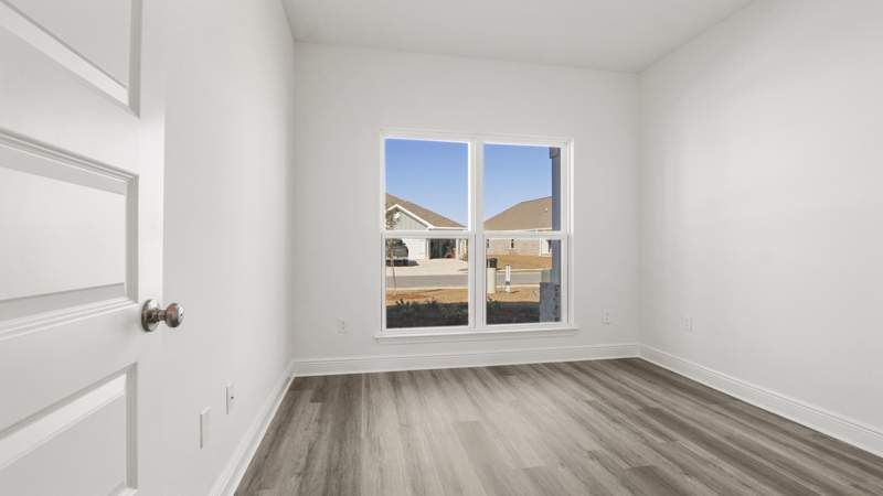 4 bedroom Detached Single Family at 258 W Farm Owl Drive, Owl's Head Farms, Freeport — photo 5