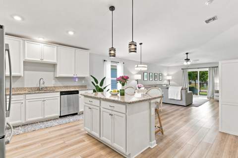717 Riverwalk Circle, Freeport FL - photo 10 of 44