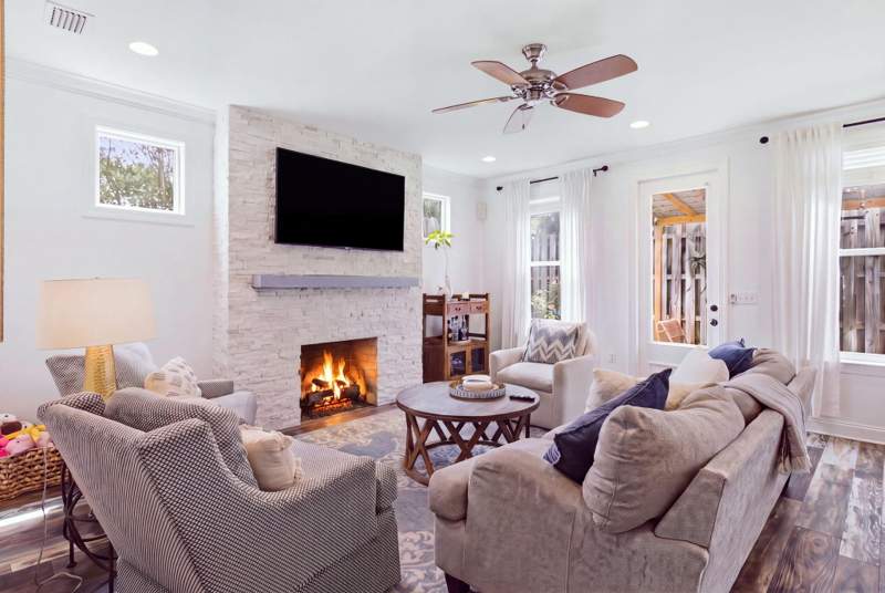 4 bedroom Detached Single Family at 7 Hatton Court, Church Street Village, Santa Rosa Beach — photo 4