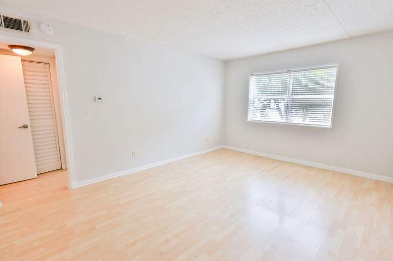 1 bedroom Condominium at 209 W Miracle Strip Parkway #H201, Cedars Condo, Mary Esther — photo 4